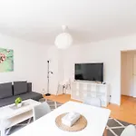 Apartment Tolle Lage - Charmante Mit Balkon No1