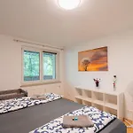 Tolle Lage - Charmante Mit Balkon No1