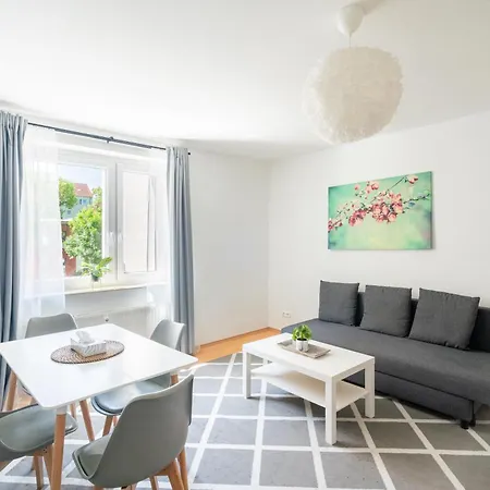 Tolle Lage - Charmante Mit Balkon No1 Λειψία