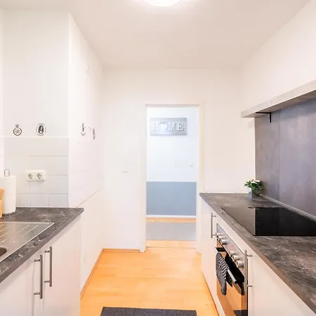 Tolle Lage - Charmante Mit Balkon No1 Λειψία