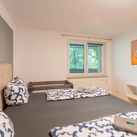Tolle Lage - Charmante Mit Balkon No1 아파트