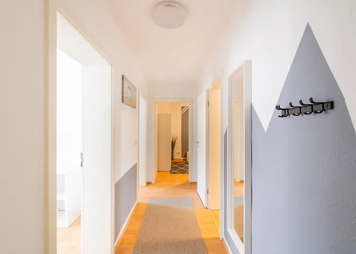 Tolle Lage - Charmante Mit Balkon No1