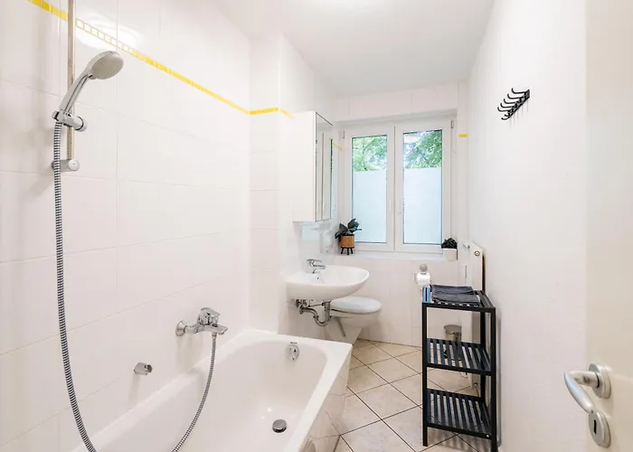 Tolle Lage - Charmante Mit Balkon No1 *